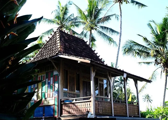 Puri Sundaram Villa
