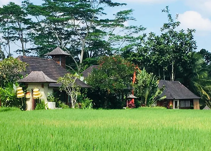Puri Raya Villa